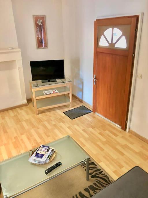 Appartement T3 Agreable A Bourbon L'Archambault Exterior foto